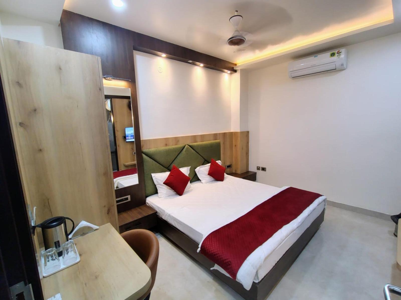 Celebration Guest House Lucknow Exterior foto